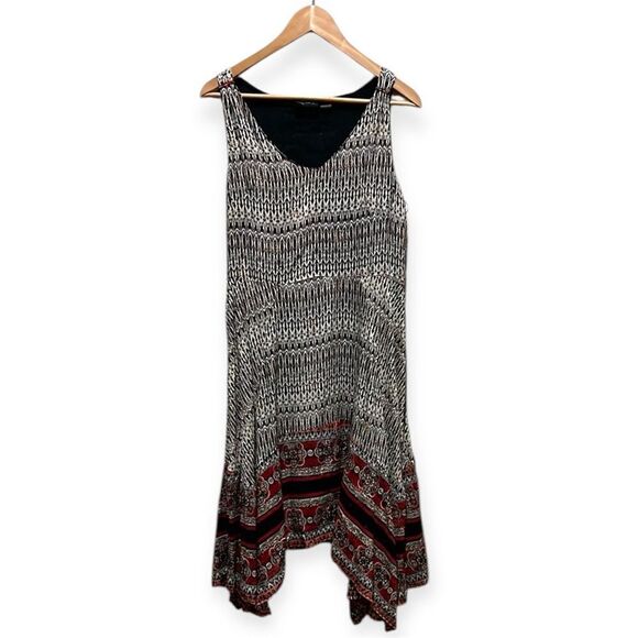 NWT Lola P Asymmetrical Handkerchief Hem Dress Size Small - Picture 1 of 8
